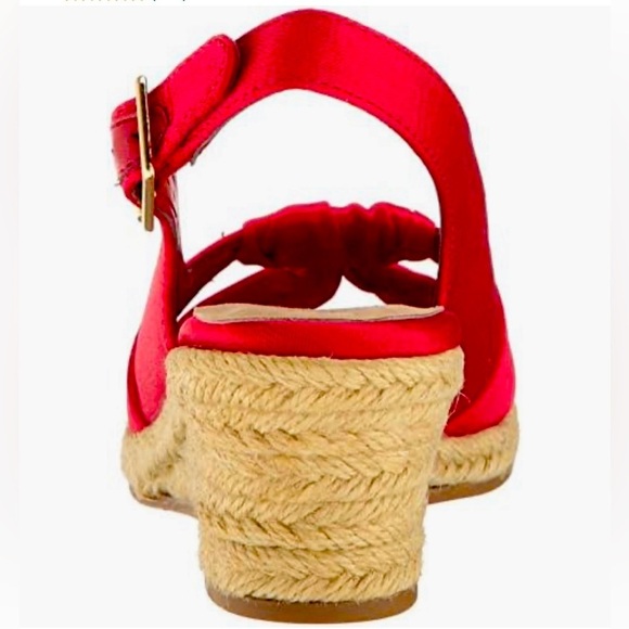 Bella Vita Red 👡Wedge Sandals with Crisscross Straps - Picture 3 of 6